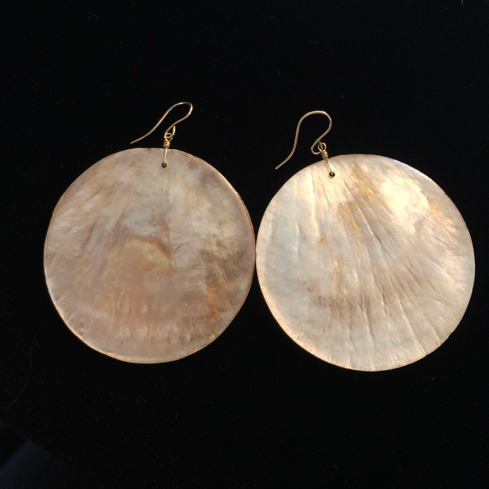 Shell Earrings - Picture 2 of 2